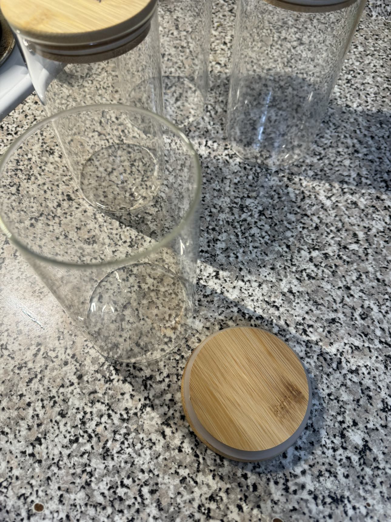 Moving Sale! - Glass spice and grain containers - photo 4