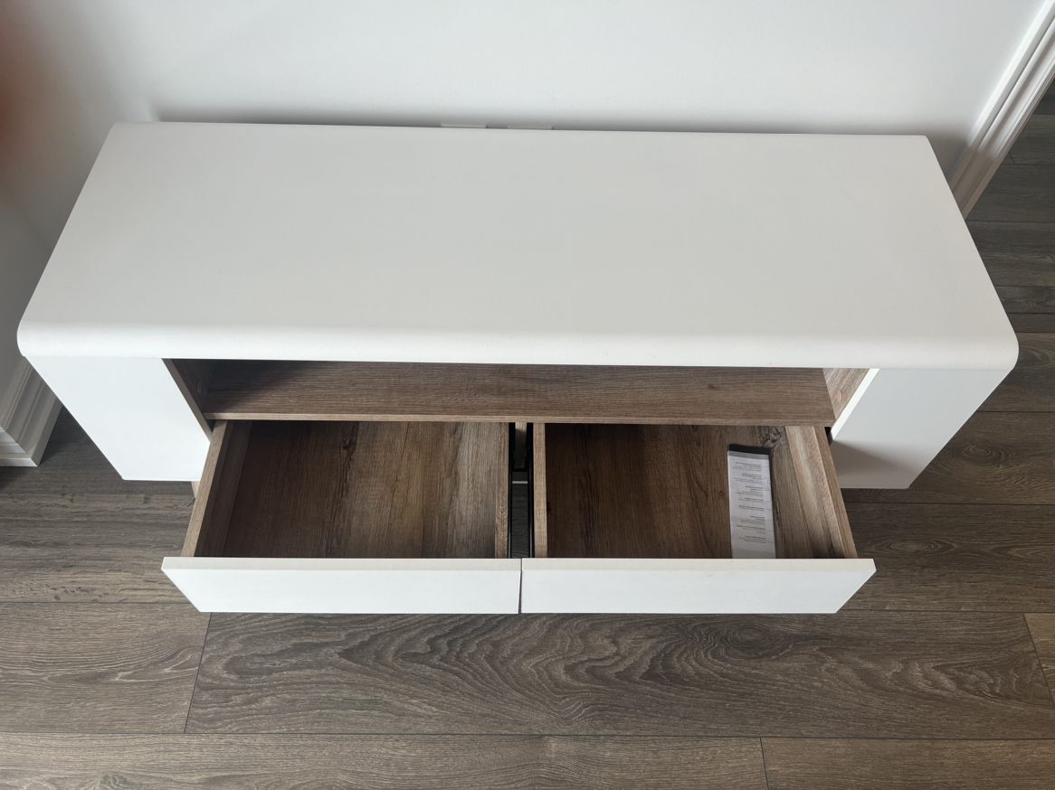 TV stand + storage (Structube) - photo 2