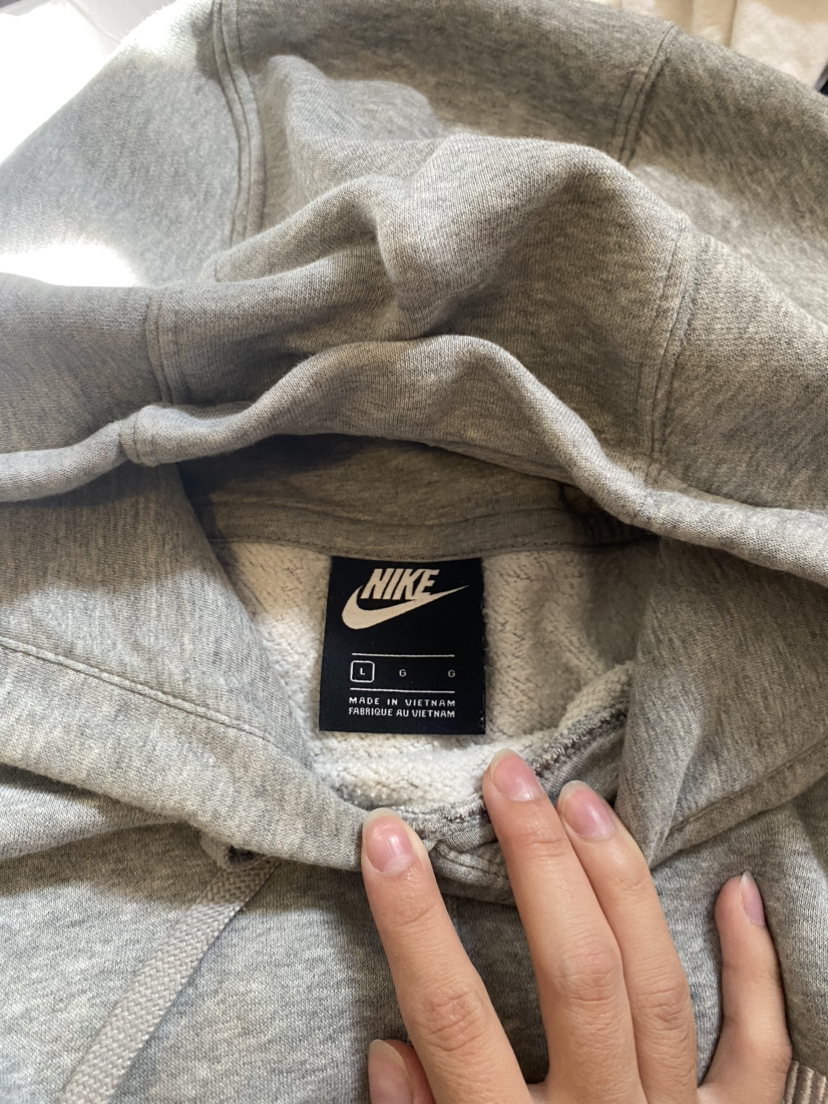 Men’s grey Nike hoodie - photo 2
