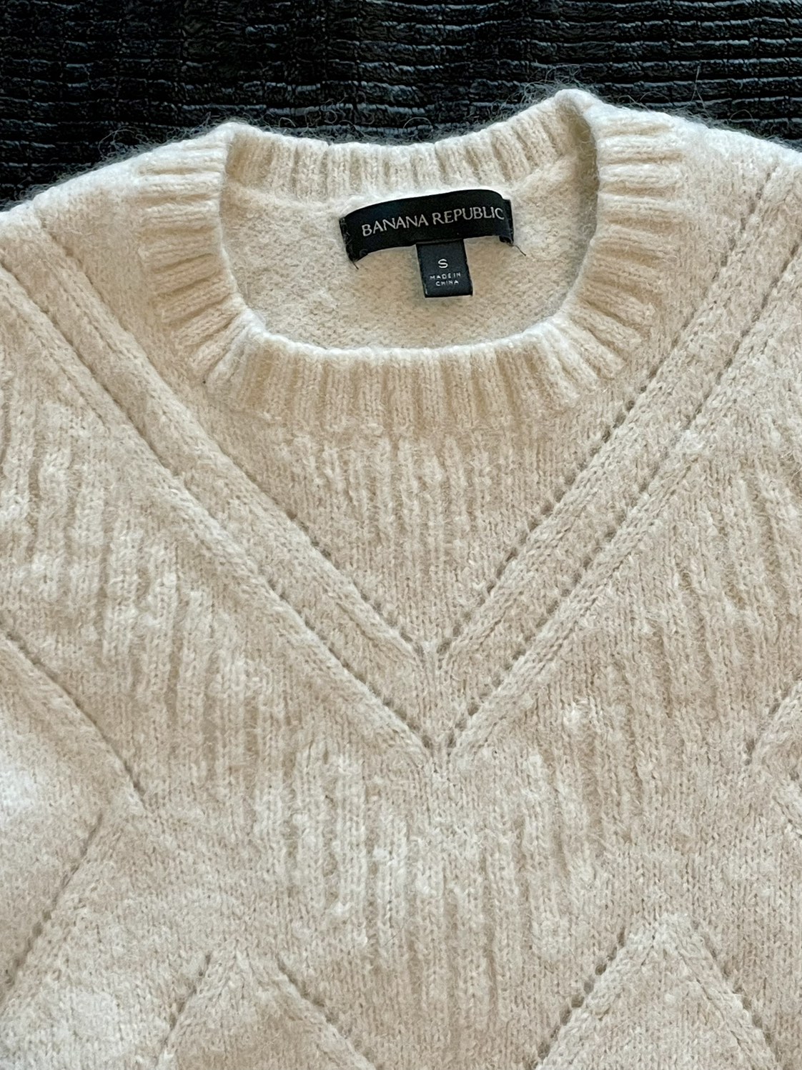 Banana republic blouse image indicator(2)