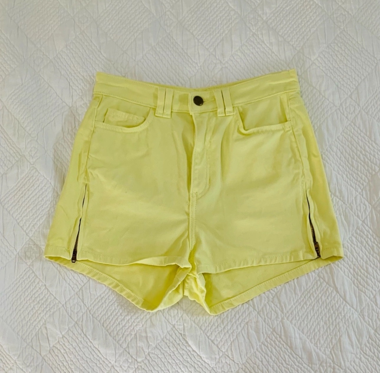 Selling brand new American Apparel shorts in size 26/27 thumbnail