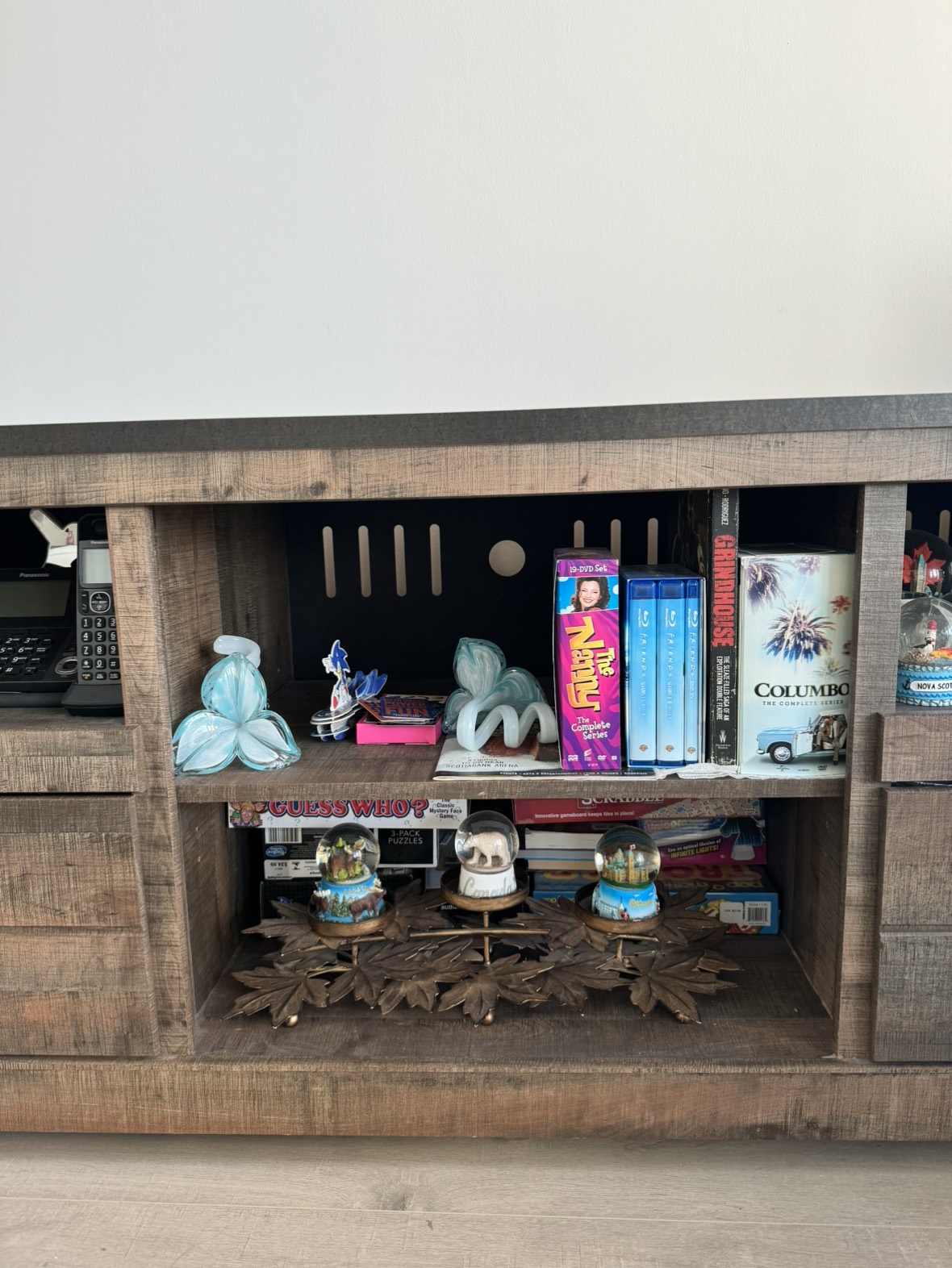 Trinell TV Stand - photo 3