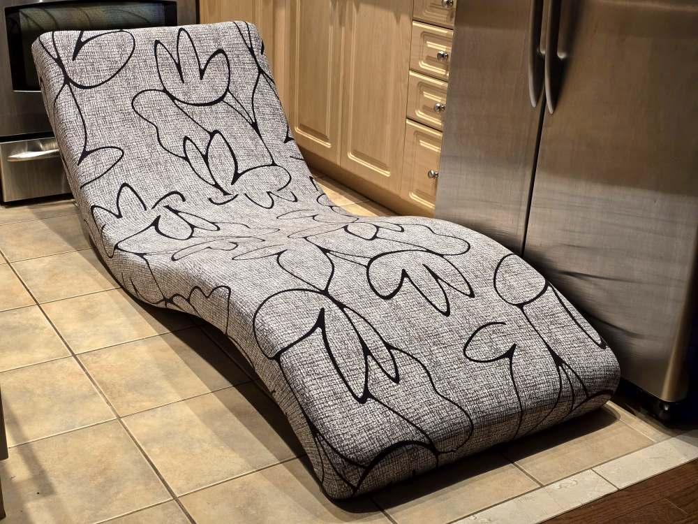 ❤️DeBoers Iconic Curved Chaise Lounge - Your Relaxation Corner🥕 image indicator(3)