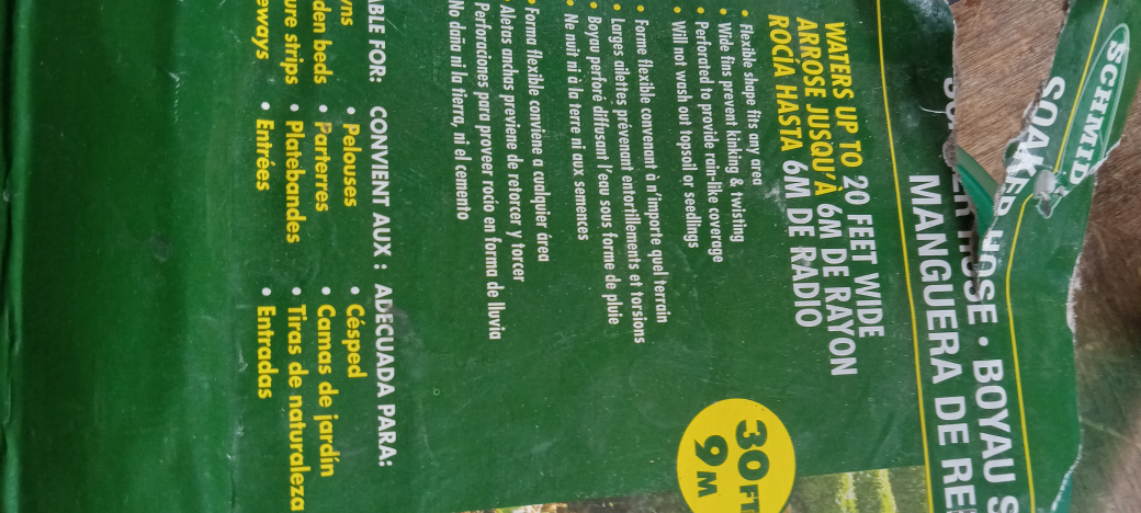 #FREECYCLE soaker hose,  sprinkler, 3 fence pieces image indicator(4)