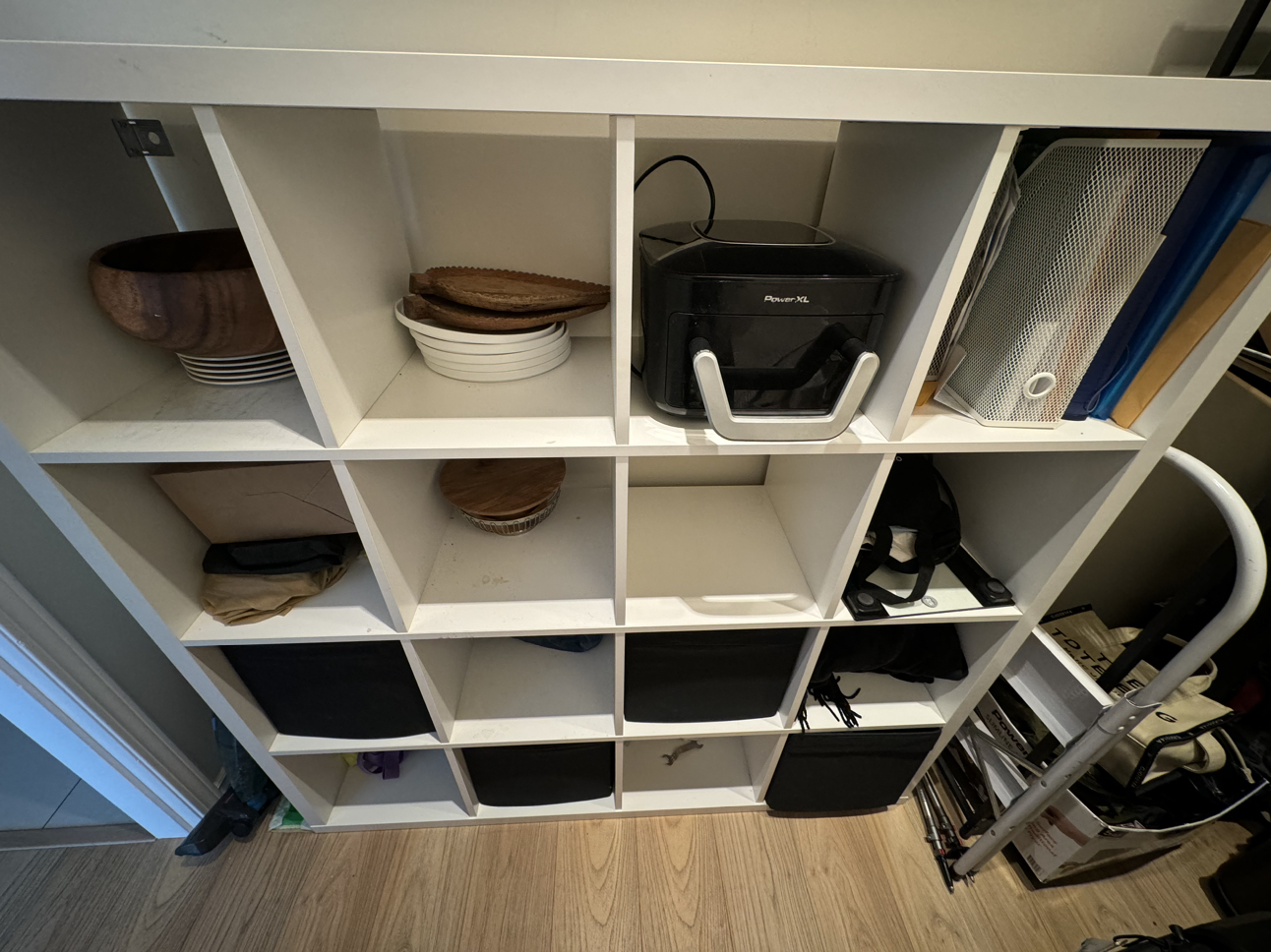 IKEA shelf unit - photo 2