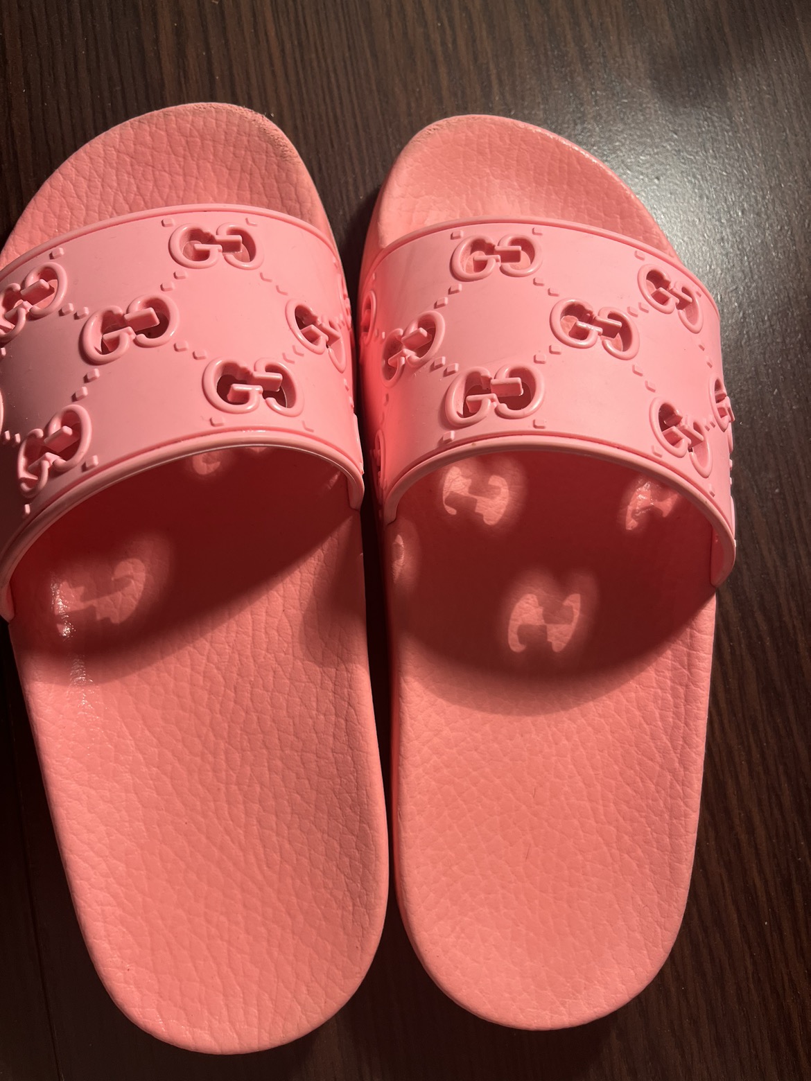 Gucci slippers