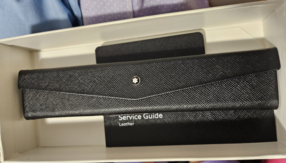 Montblanc single pen pouch thumbnail