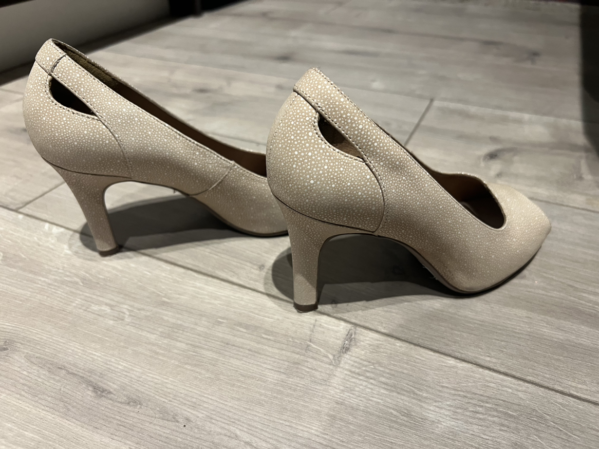 Brand new Clarks heels - photo 5