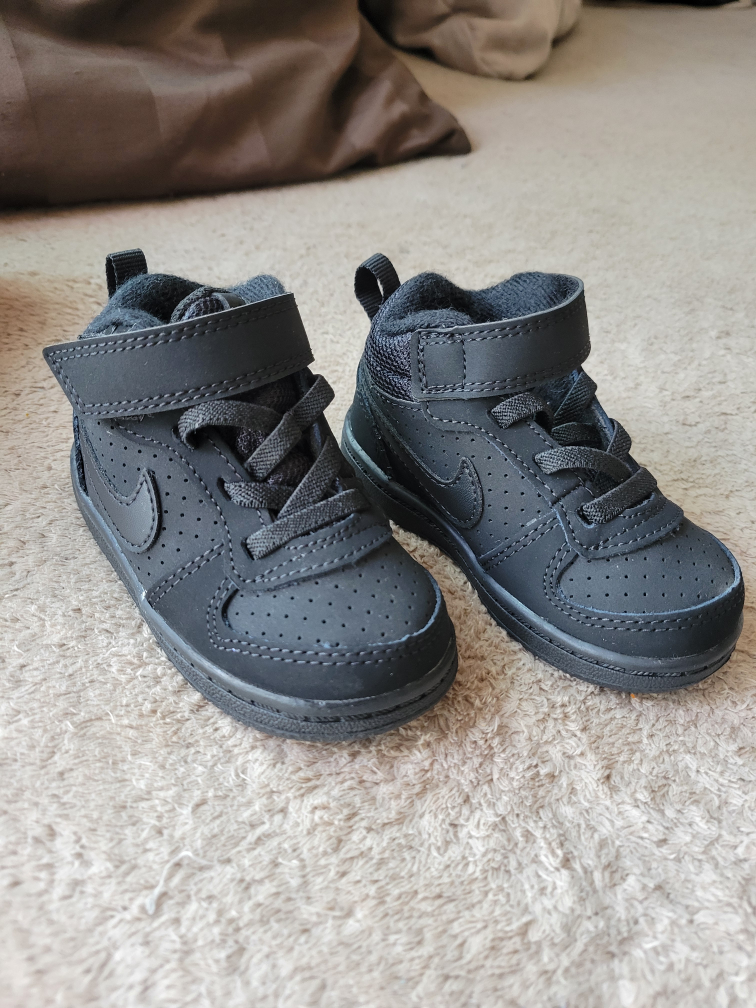 Children's Nike Court Borough mid size 5 image indicator(2)