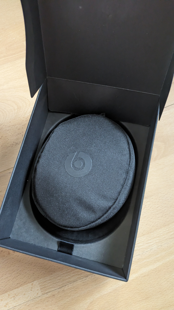 Beats Headphones image indicator(3)