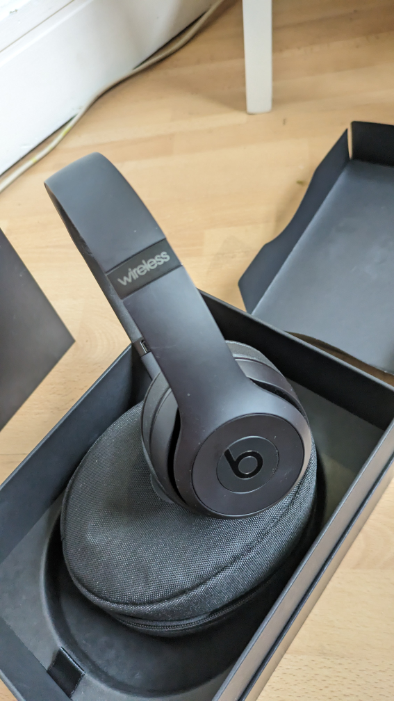 Beats Headphones image indicator(4)