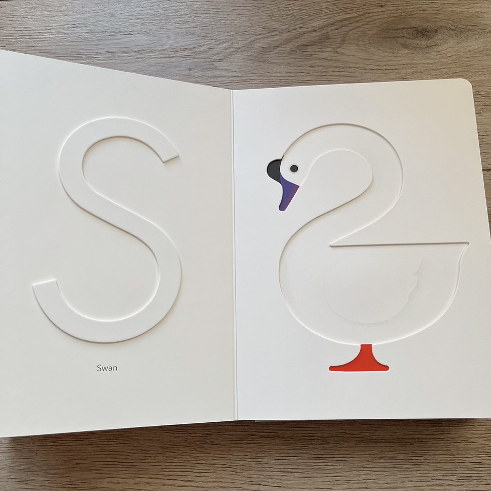 Baby ABC Touch And Feel Book, Alphabet Sensory Book For Toddlers image indicator(3)