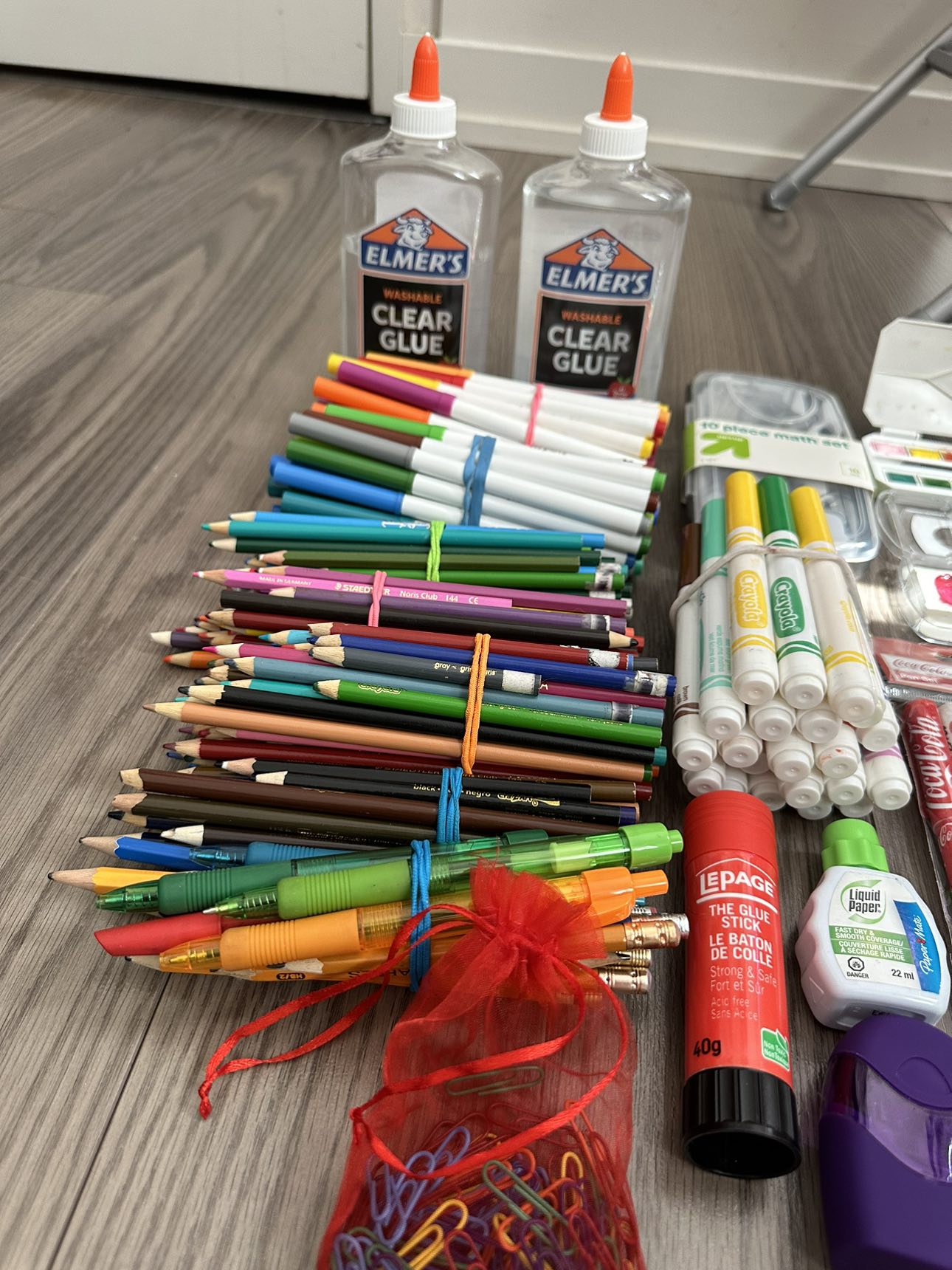 Tons of Art Supplies Bundle - photo 2