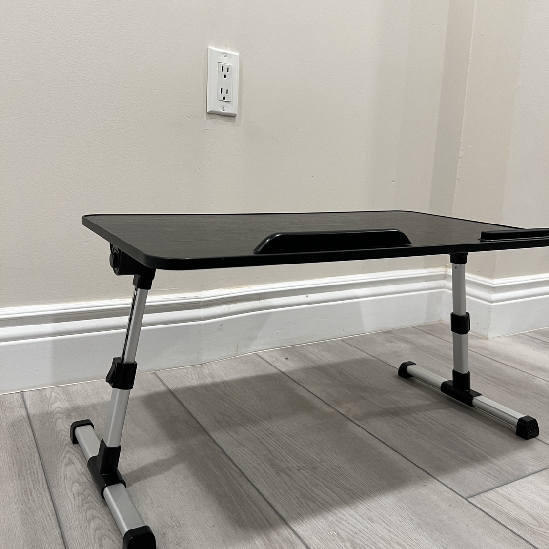 Laptop Bed Table - HALF PRICE - photo 5