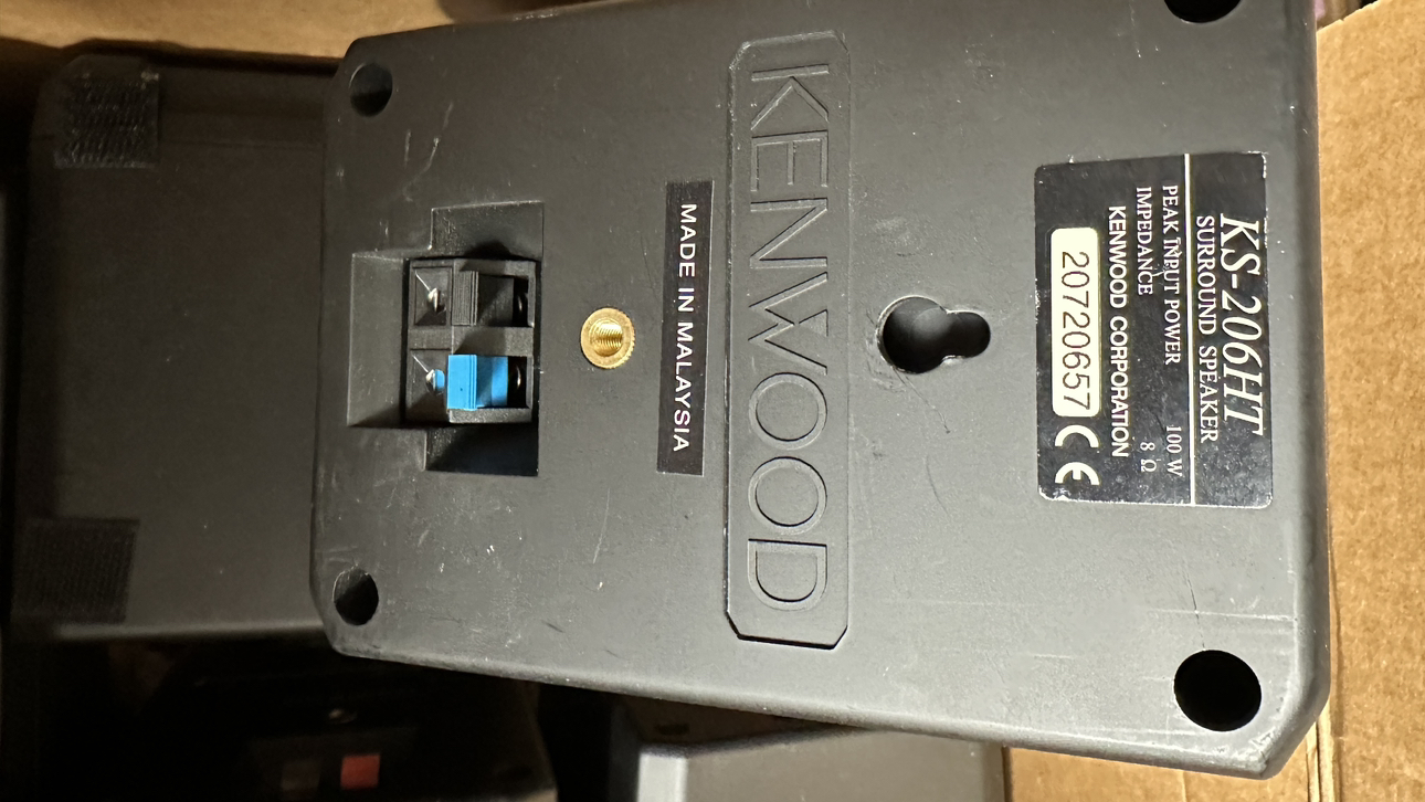 Kenwood speakers including stands image indicator(7)