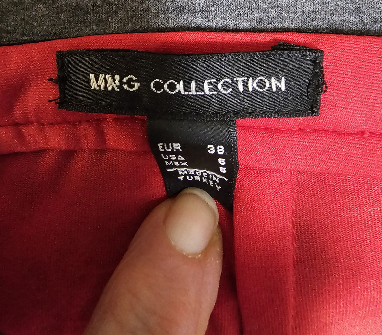 women's guipure skirt image indicator(5)