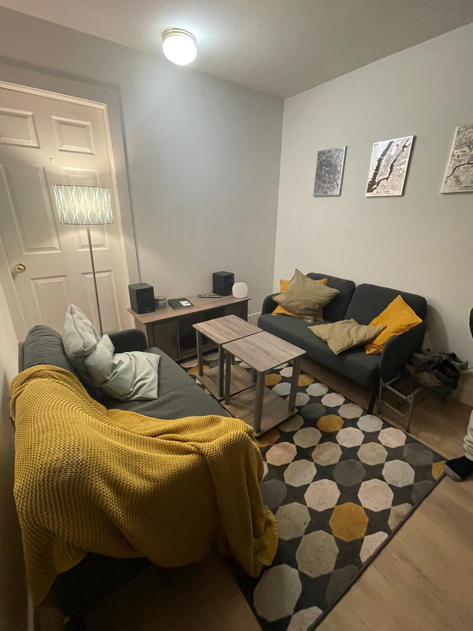 IKEA sofa - photo 2