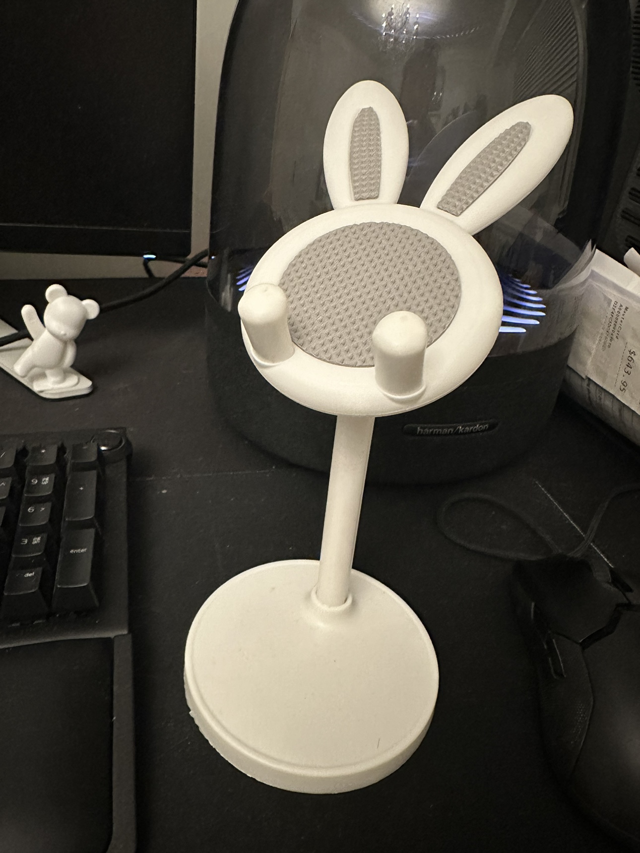 Phone stand thumbnail