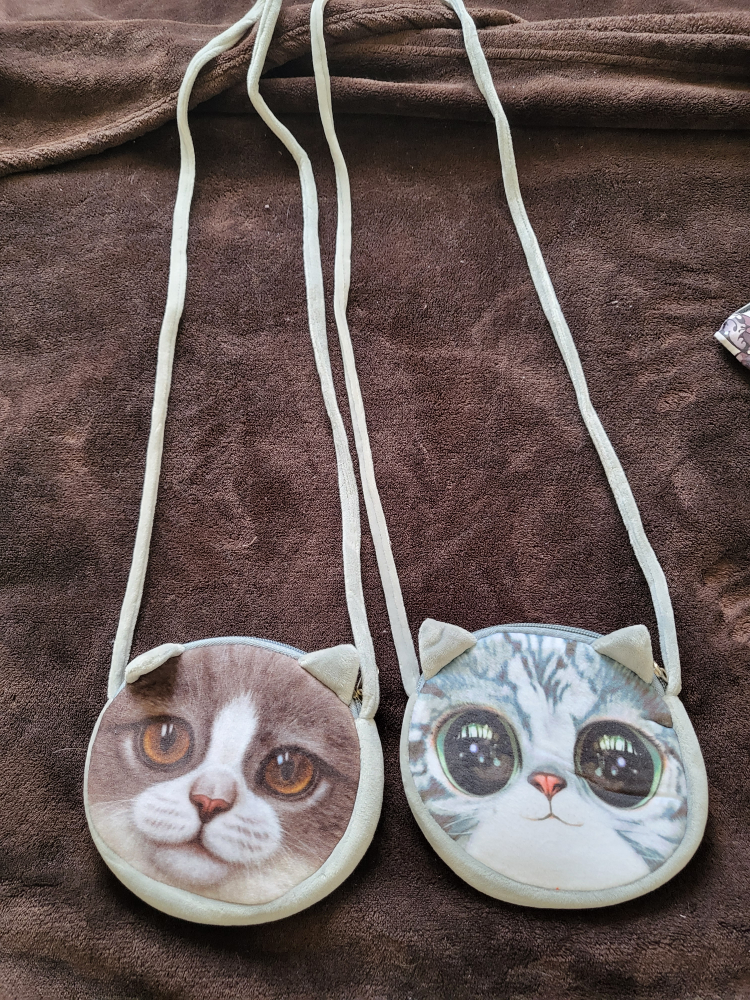 Fun cat purses #freecycle thumbnail