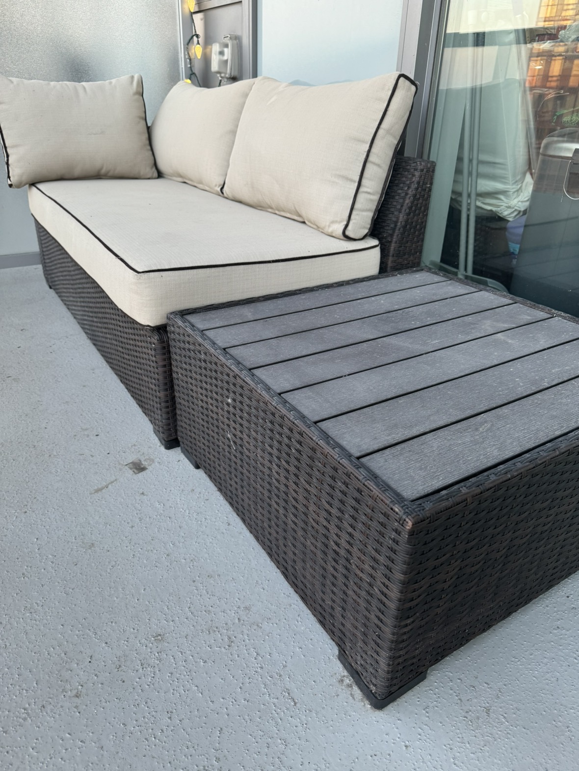 Ashley Outdoor Sectional 4-piece Set - photo 3