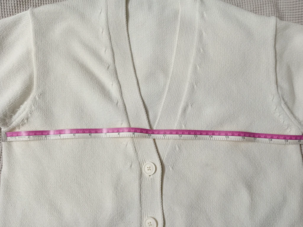 Uniqlo Women Cardigan Size S image indicator(3)