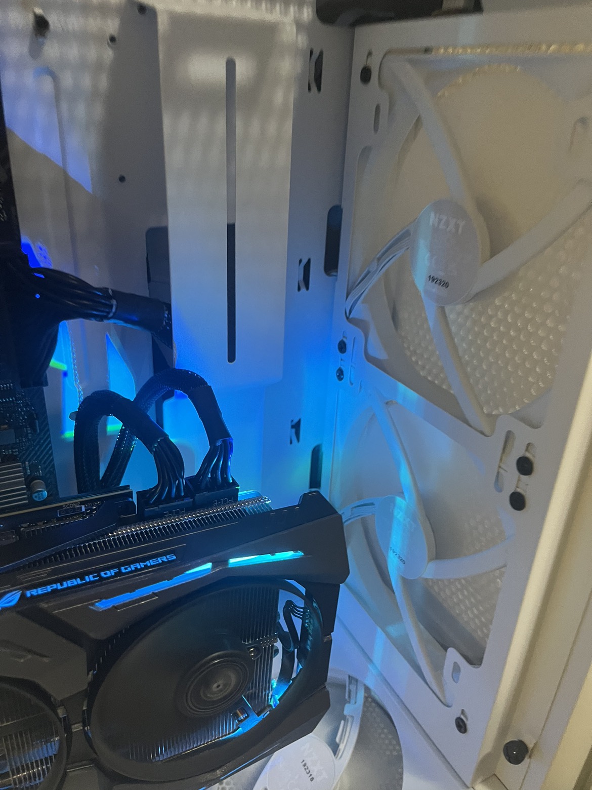 2080TI/8CORE/VALUE GAMING PC(BENCHMARK AT THE END) - photo 3