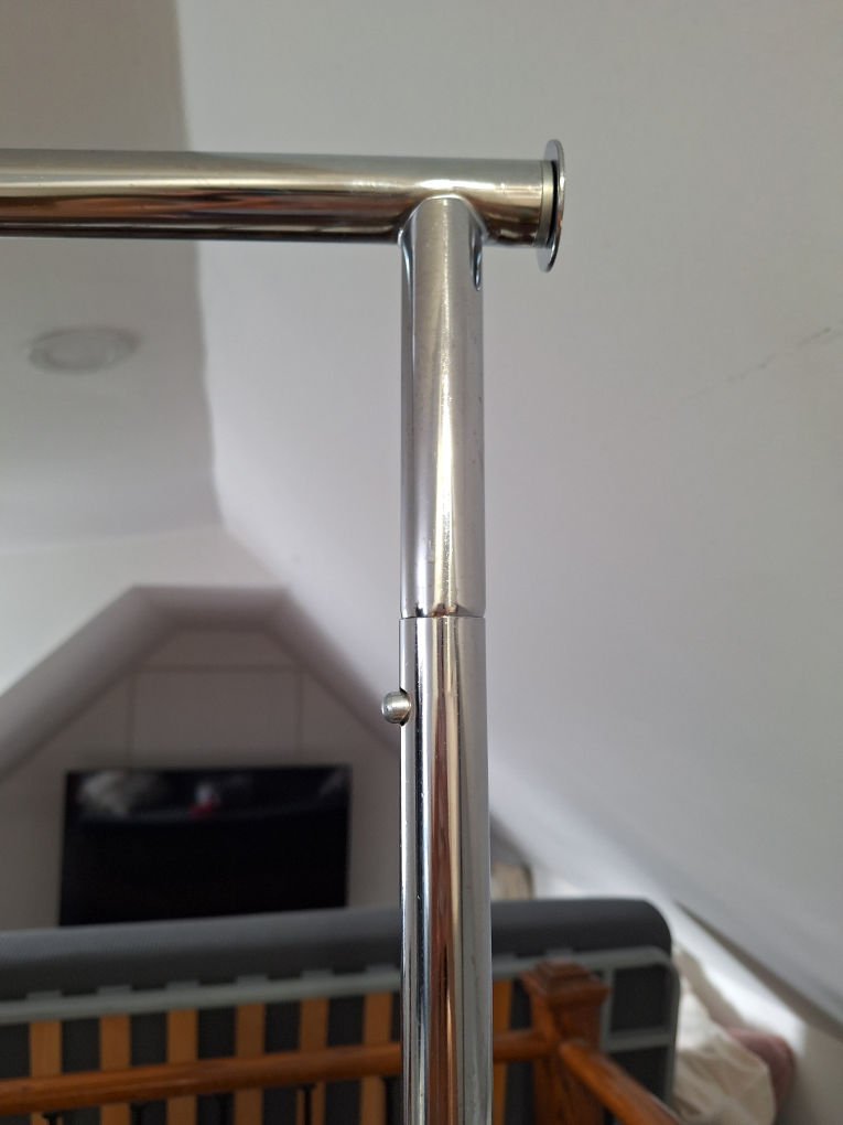 Single Rolling Clothes Rack - photo 3