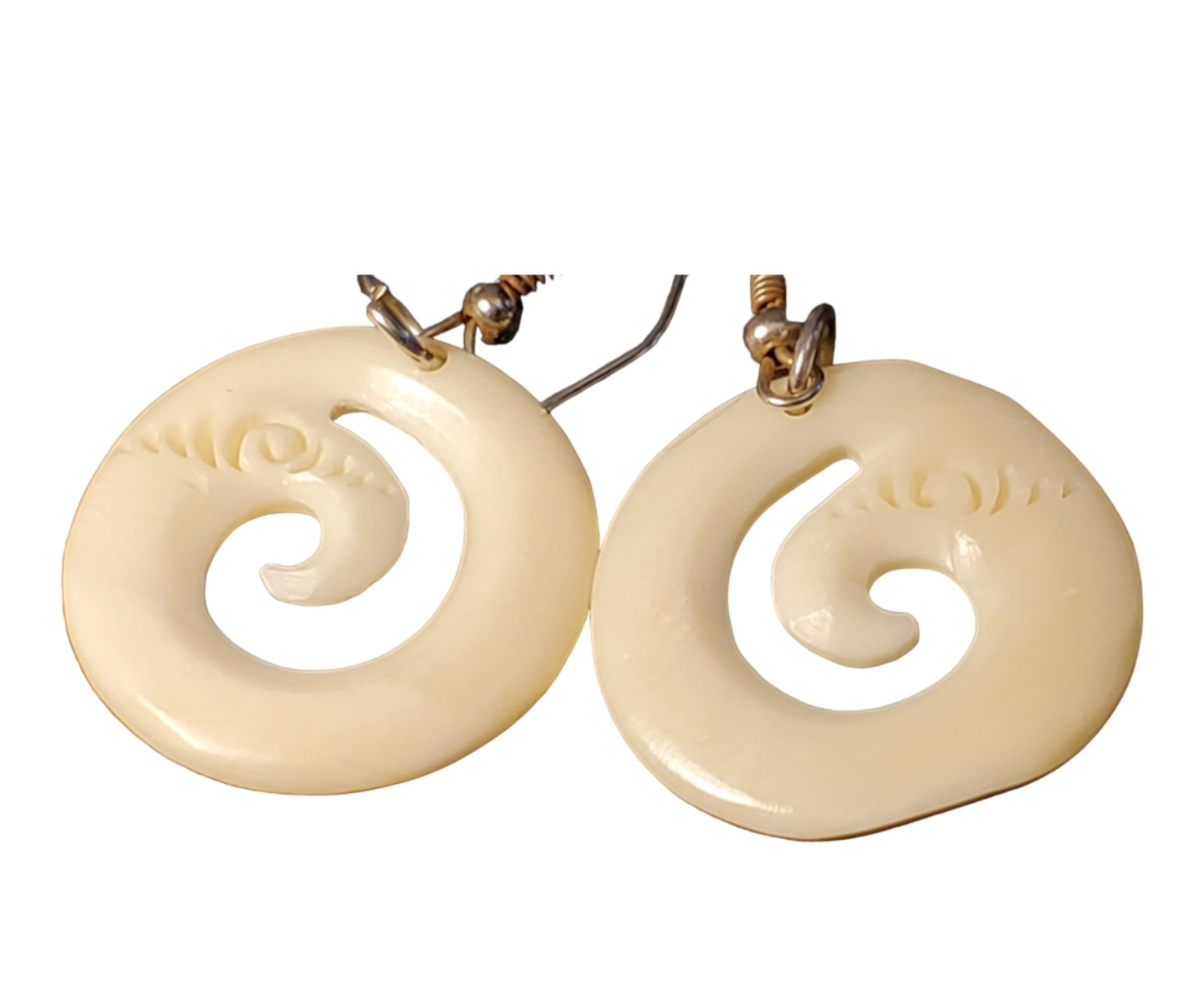 #92 vtg. jewellry image indicator(2)