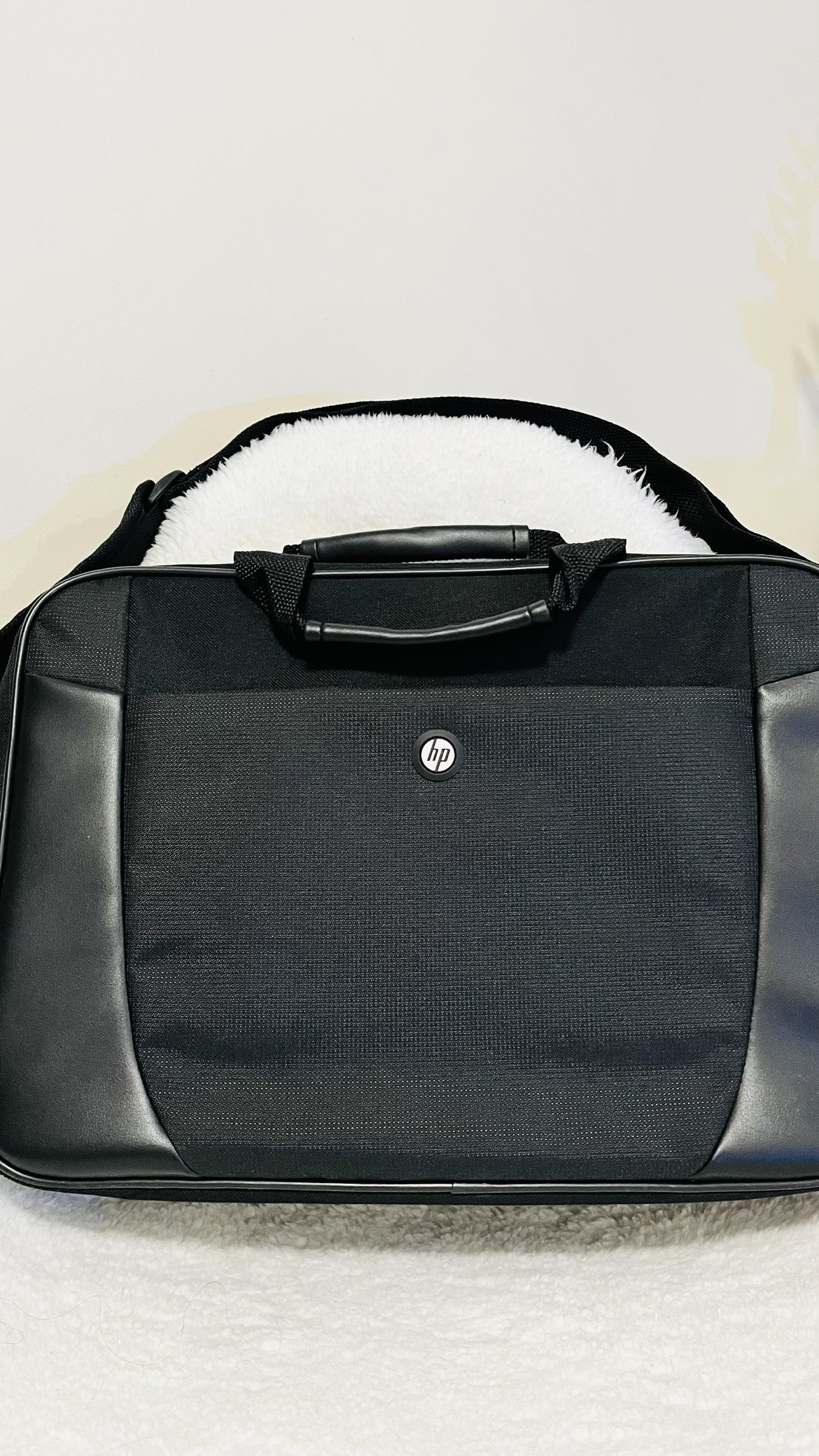 HP Essential Carrying Case For 15.6" Notebook Laptop Bag 💻⌨️🖱️💼 image indicator(6)