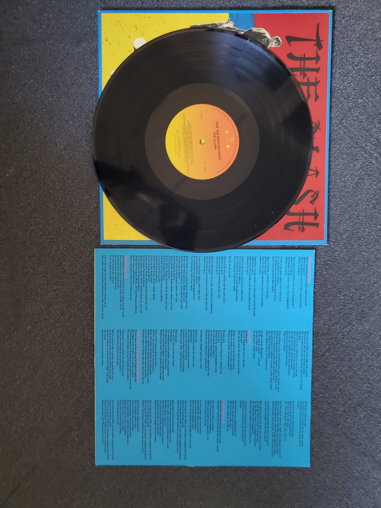 Vinyl Record: The Clash(Give 'em Enough Rope) - photo 3