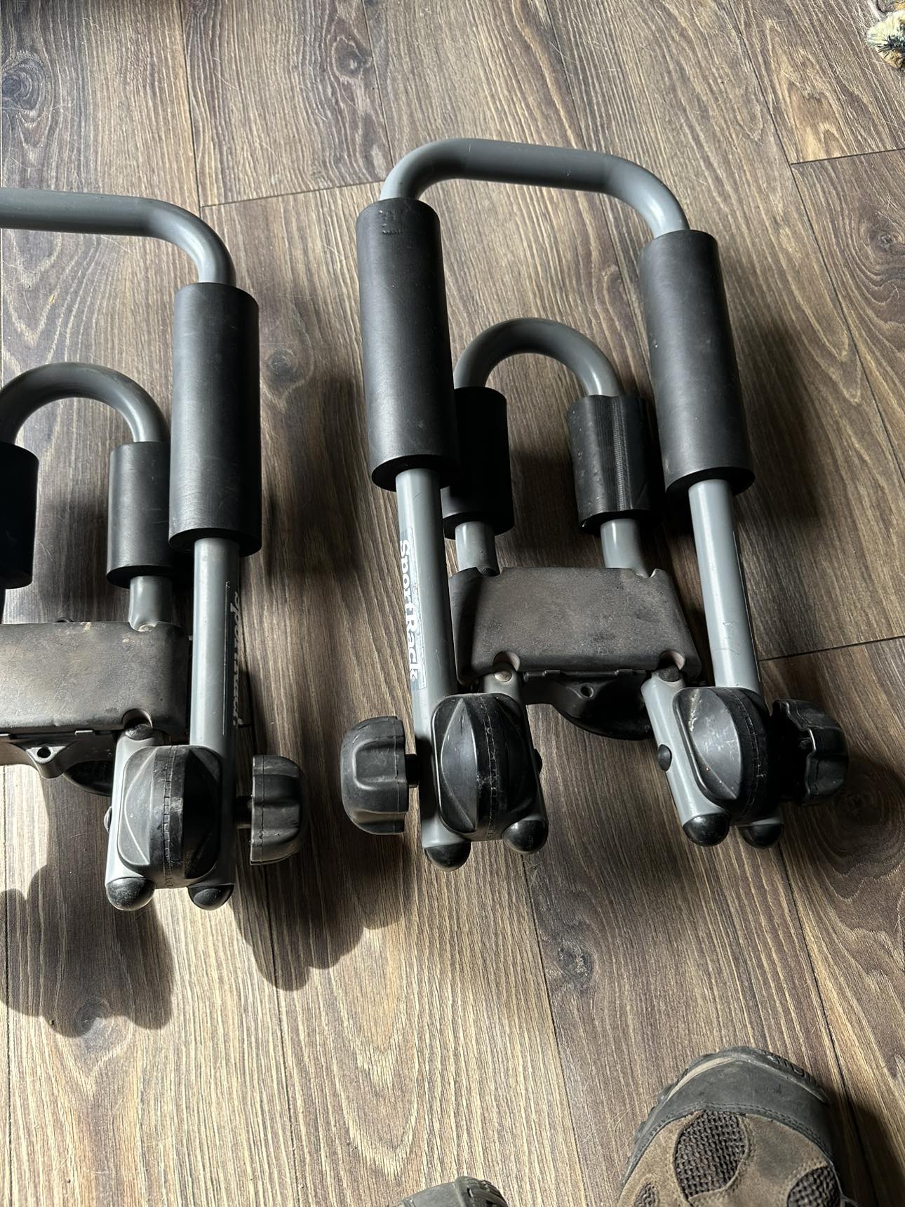 Kayak carrier set