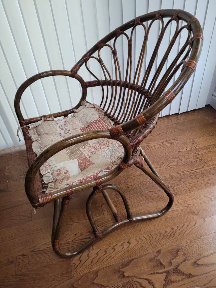 ANY OFFERS??? Rattan/Wicker Full size Chair and Cushion image indicator(2)