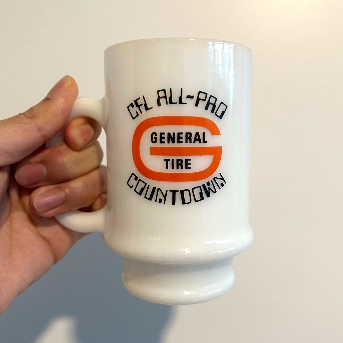 Vintage CFL All-Pro Countdown White Milk Glass Coffee Mug image indicator(5)