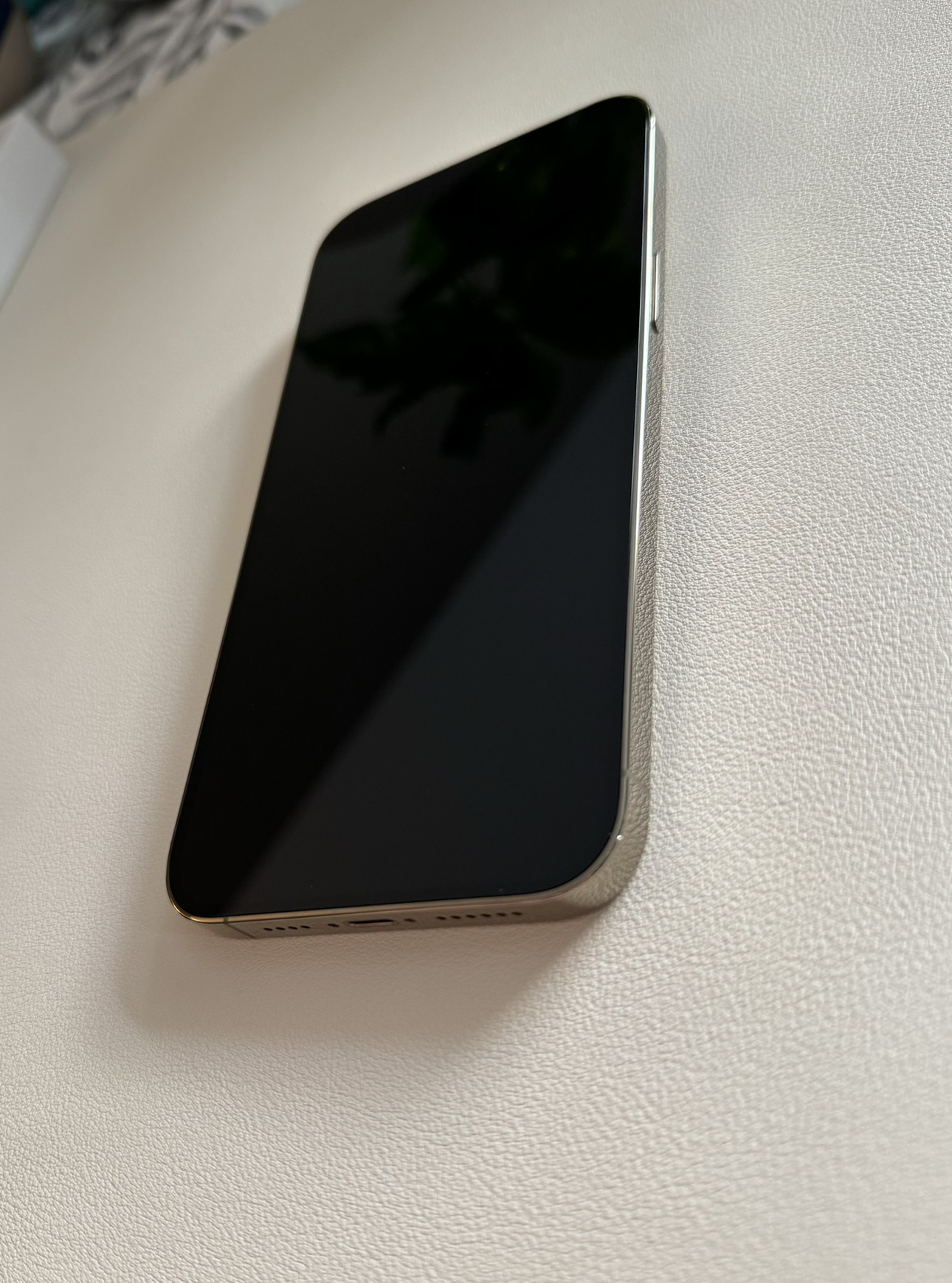 iPhone 14 Pro Max Gold 256GB - photo 4