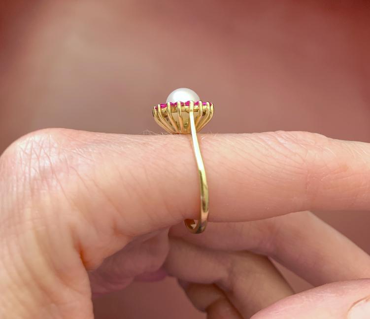 Estate Natural Large Pearl 10k Halo Ring image indicator(4)