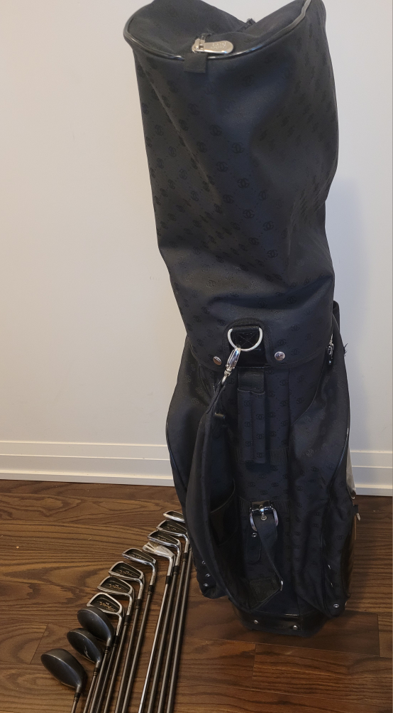 Right hand golf Bag & Golf clubs image indicator(2)