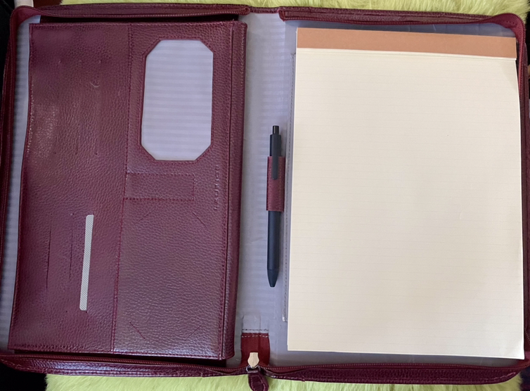 Leather Zipped Binder image indicator(2)