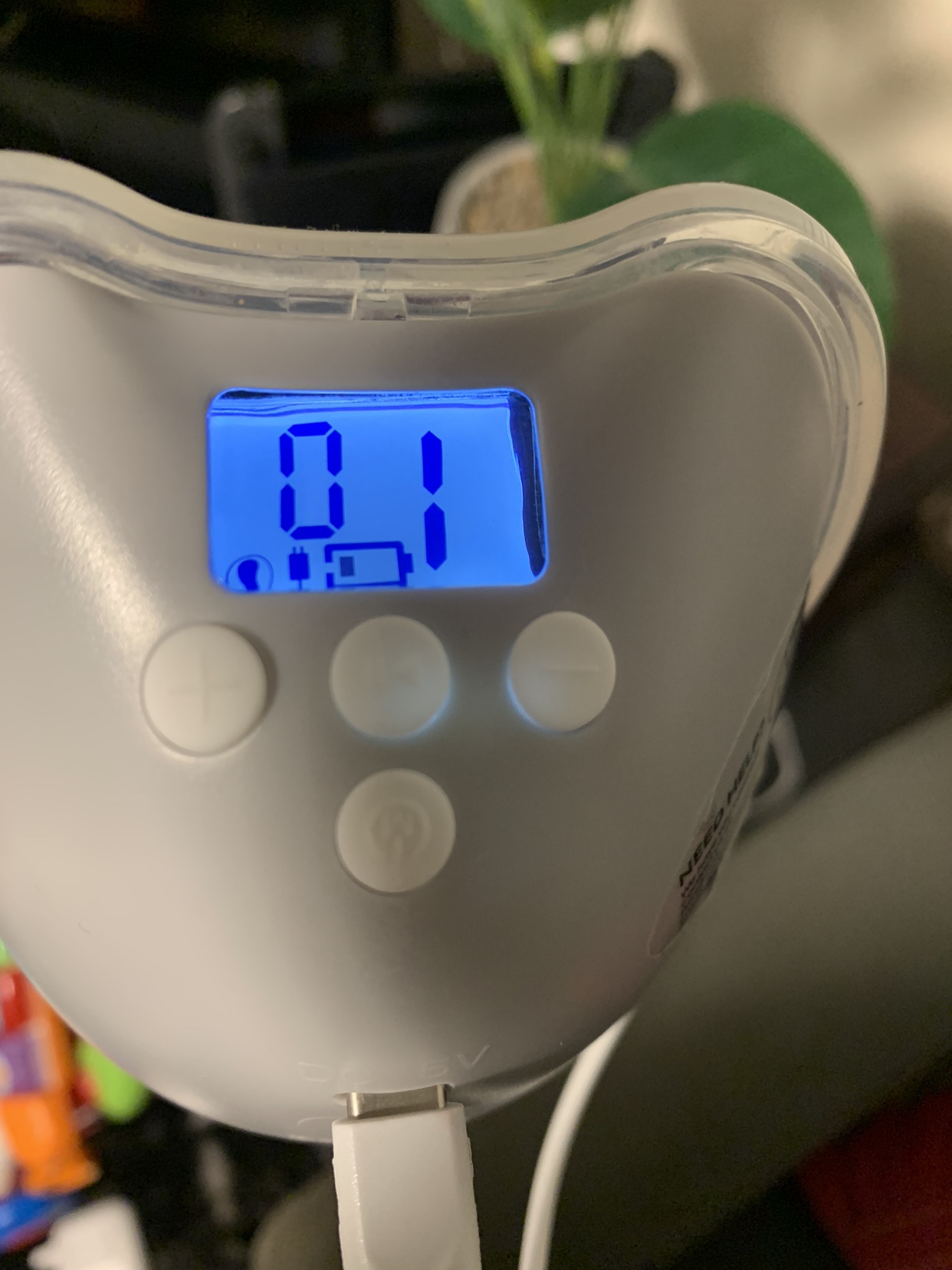 Single breast pump thumbnail