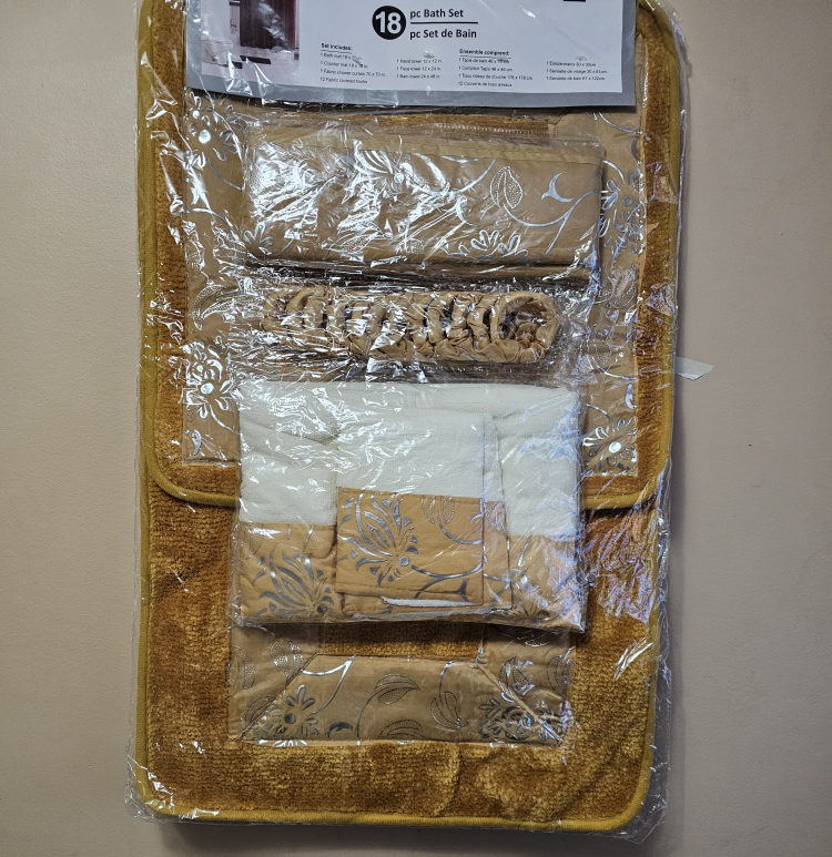 brand new 18-piece bathroom set image indicator(6)