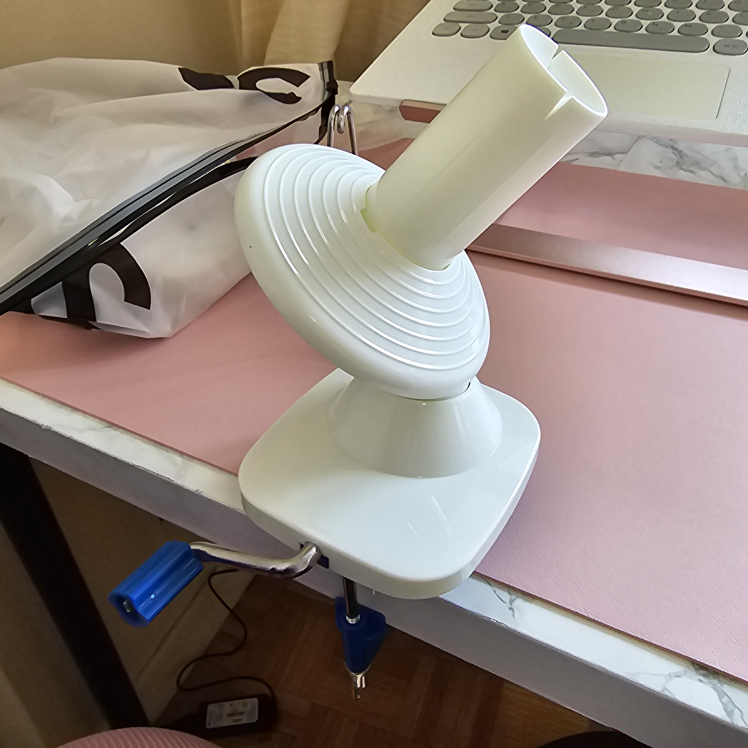 Yarn Ball Winder thumbnail