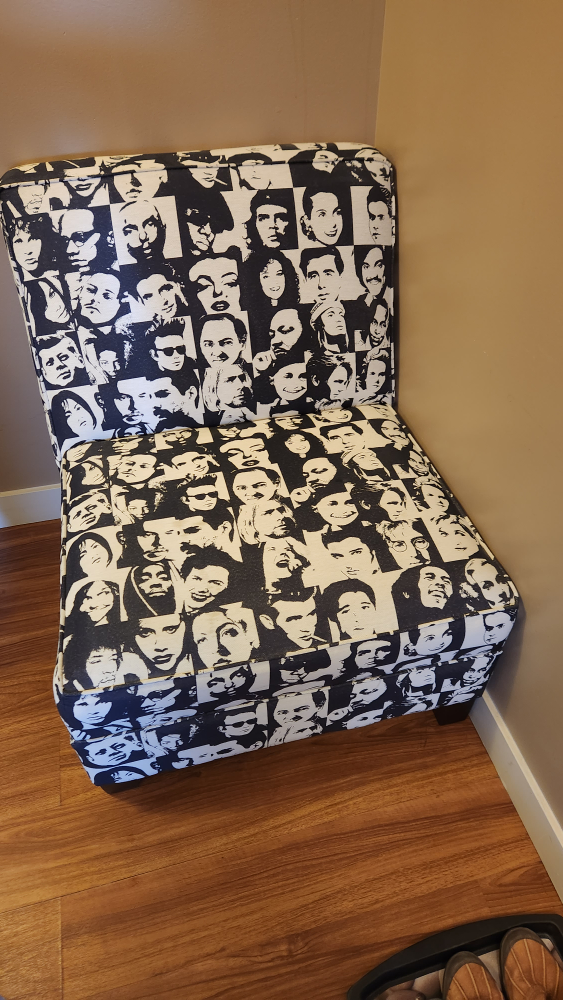 Large sofa chair with black and white design