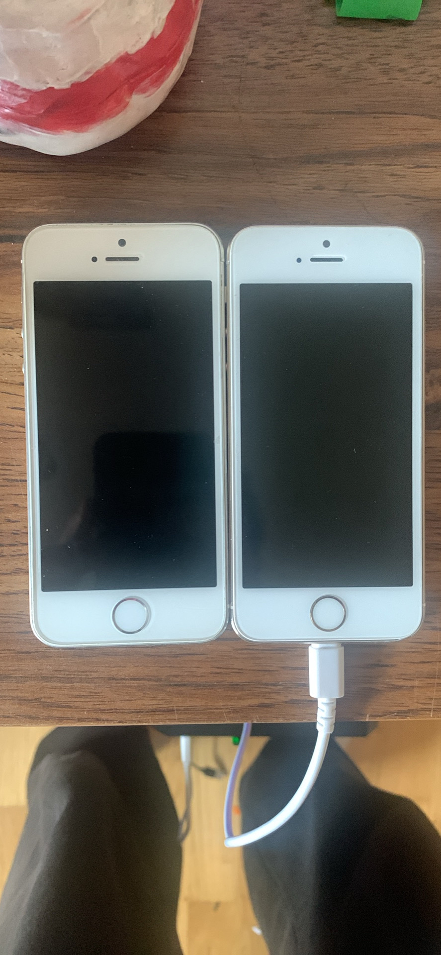 Two iPhone 5s - photo 3