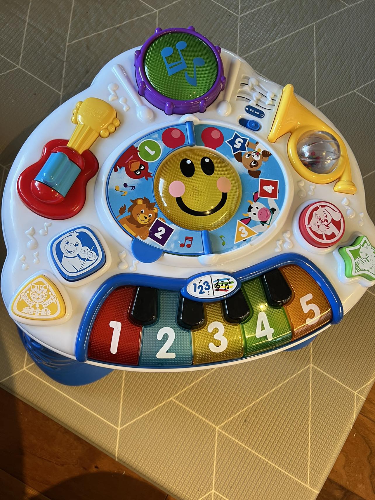 Baby Einstein Activity Table image indicator(2)