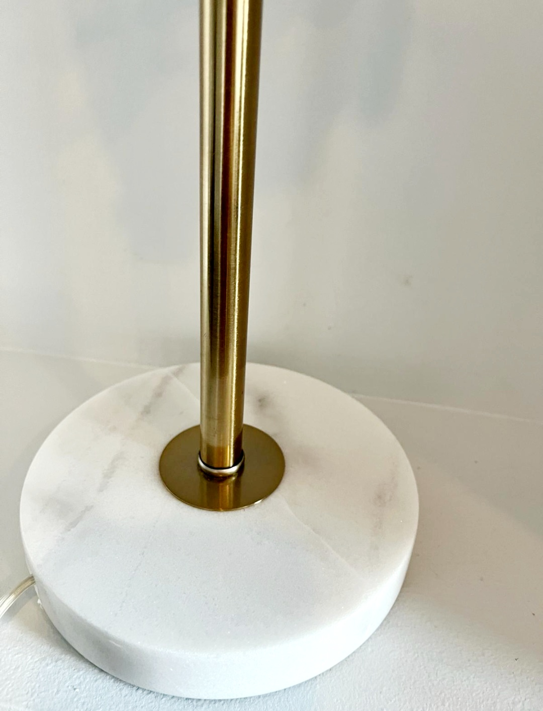 Seashell table lamps image indicator(3)