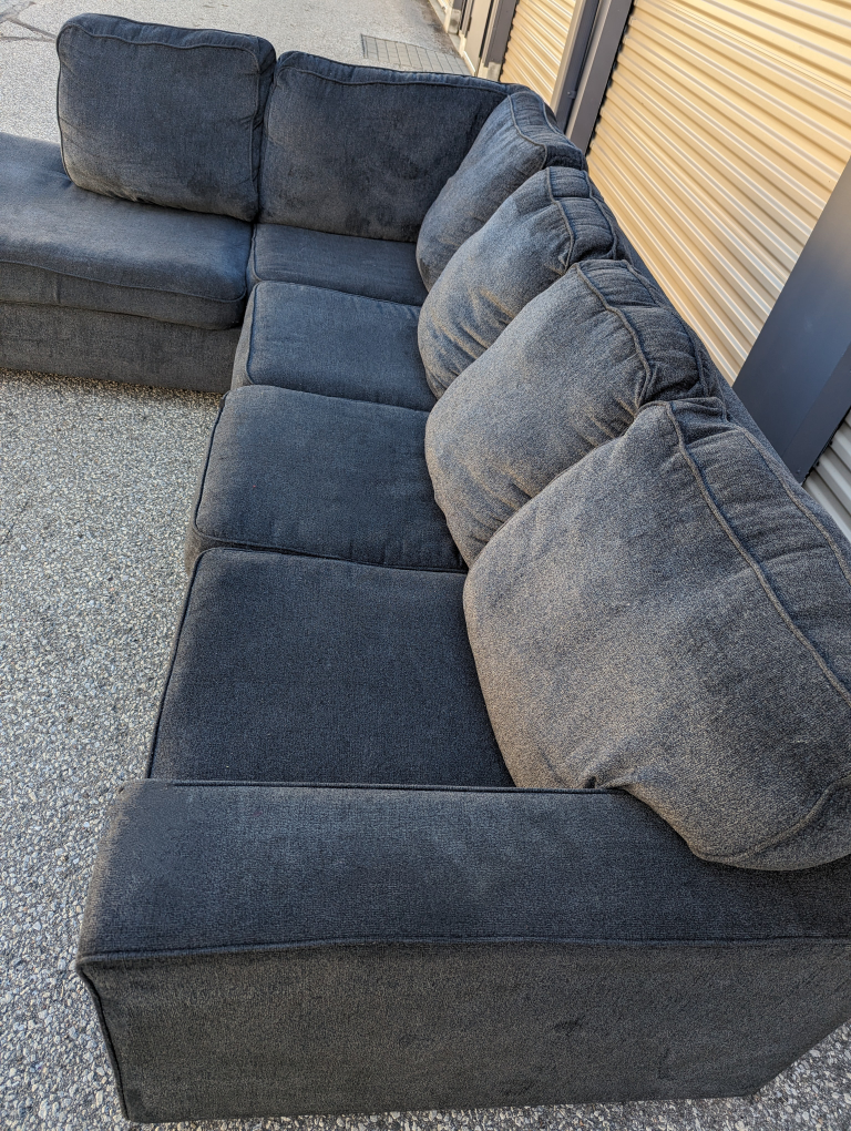 Free Delivery -Ashley Grey Large Comfy Sectional Couch/ Sofa - photo 4