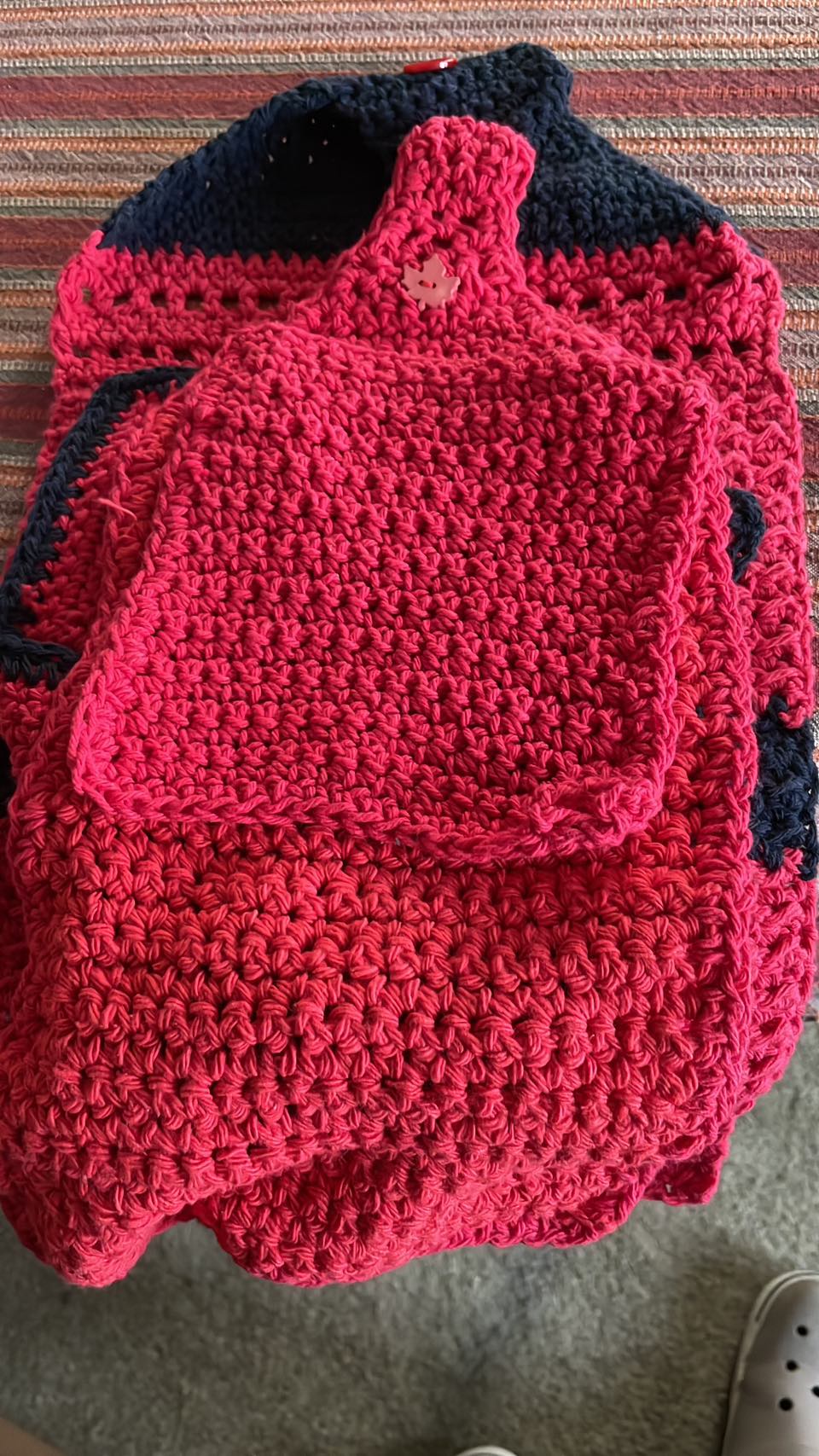 Red Crochet kitchen set - 5 pcs image indicator(2)