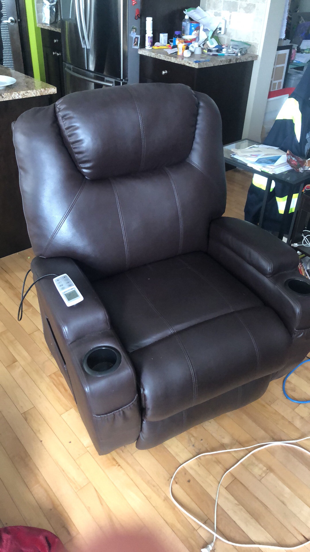 Self lift chair with remote