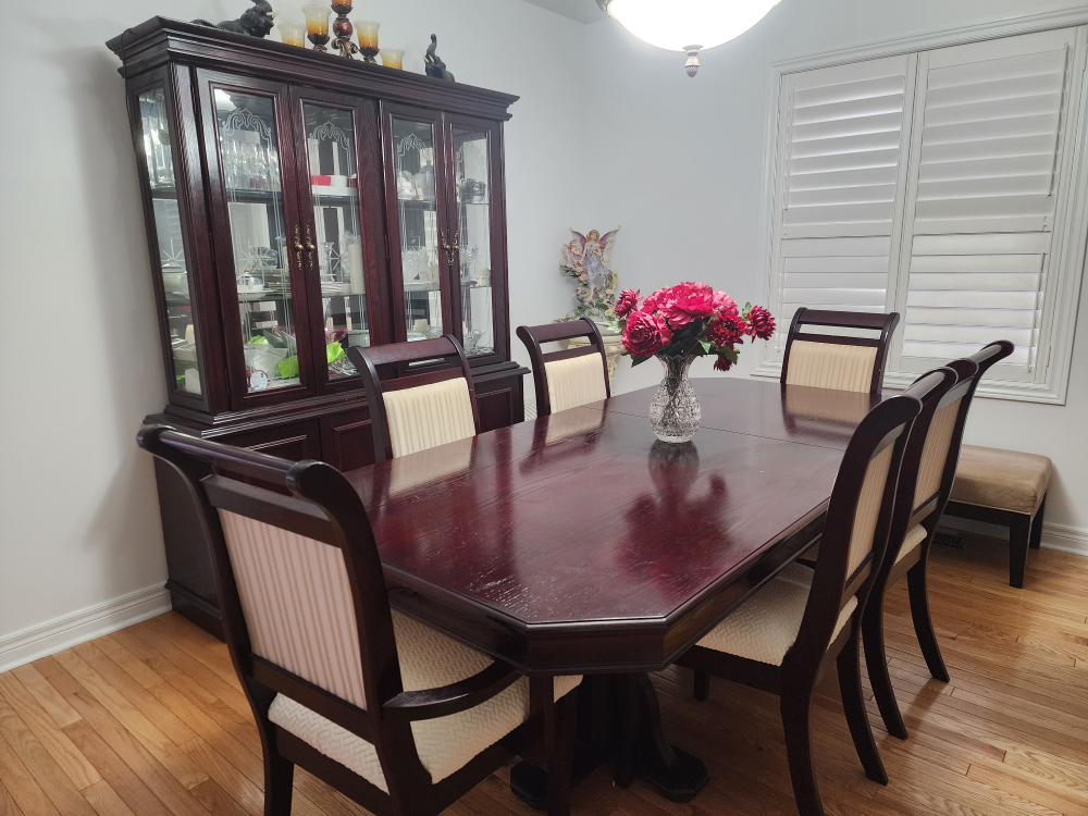 Solid wood Dining table with 6 chairs and hutch - photo 3
