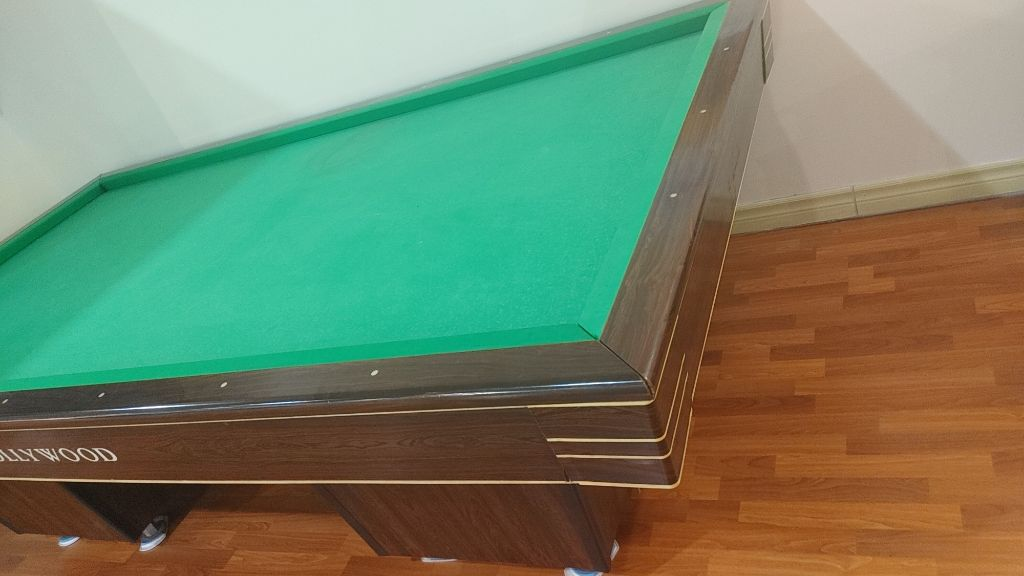 4ball billiard table