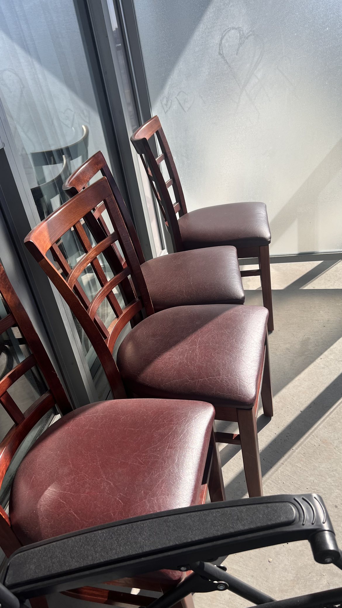 Dining chair